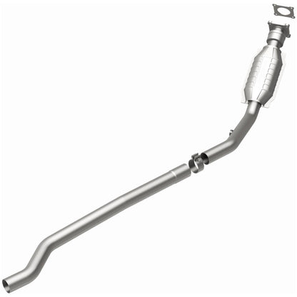 MagnaFlow Direct Fit Catalytic Converter 96-98 Caravan-Voyager 3.3L/