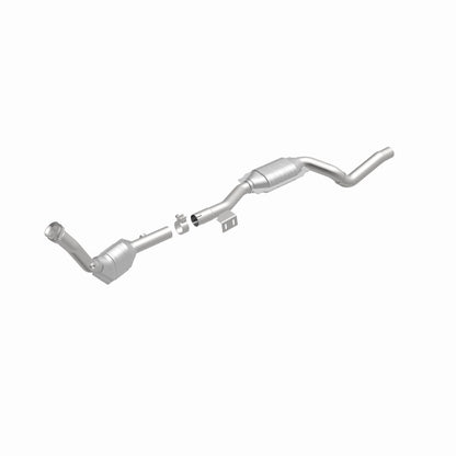 MagnaFlow Direct Fit Catalytic Converter 2003 ML350 3.7L Underbody