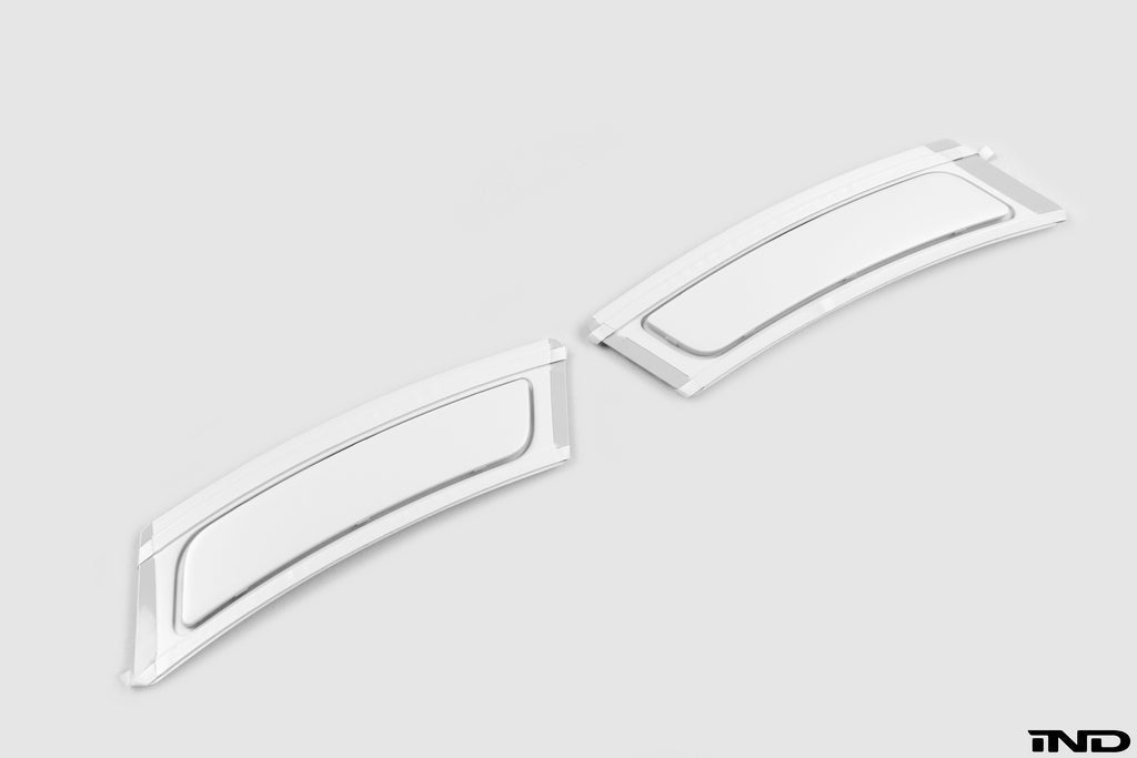 IND F10 5-Series Painted Front Reflector Set