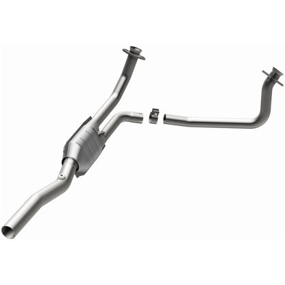 MagnaFlow Direct Fit Catalytic Converter 96-97 Dodge Van 3.9L/5.2L/5