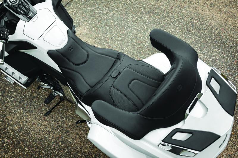 Mustang Motorcycle Mustang 18-19 Honda Gold Wing GL1800 Standard Touring 1PC Seat w/ Driver Backrest - Black