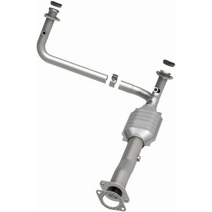 MagnaFlow Direct Fit Catalytic Converter GM 1500/2500/3500 Truck 96-