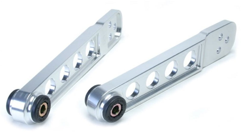 Skunk2 Racing Skunk2 01-05 Honda Civic Clear Anodized Rear Lower Control Arm (Includes Socket Tool)