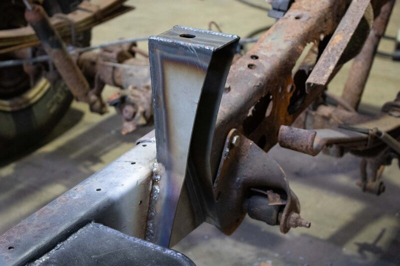 RustBuster Rust Buster 97-04 Dodge Dakota Front Bed Mount