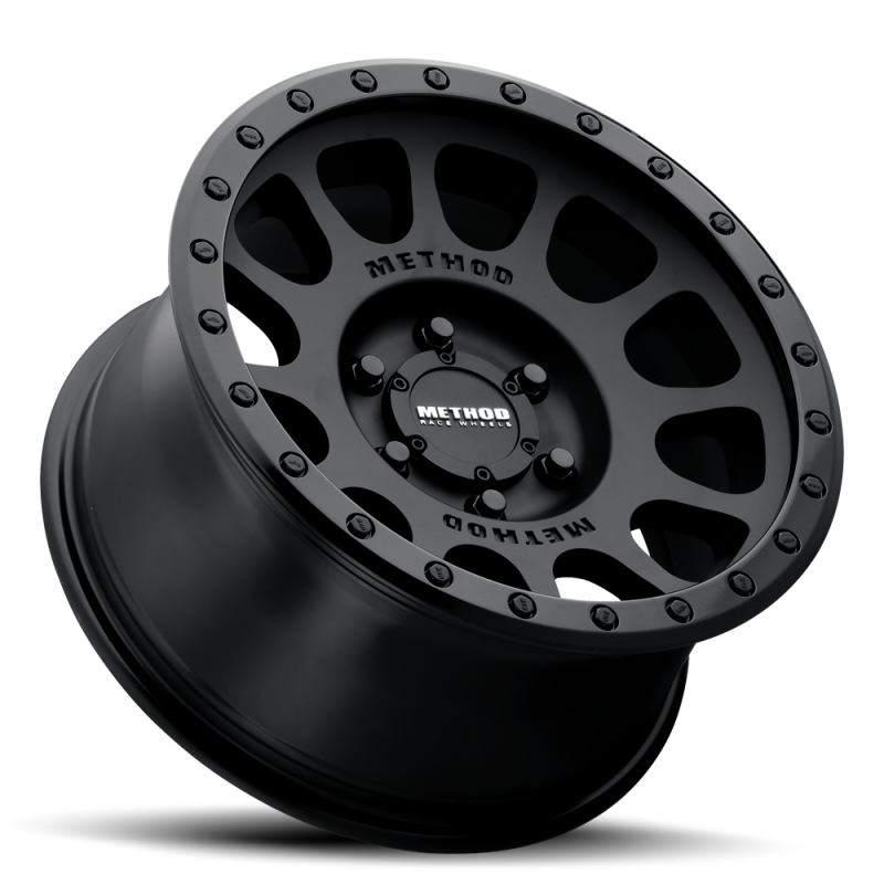 Method Wheels Method MR305 NV 17x8.5 0mm Offset 8x6.5 130.81mm CB Matte Black/Gloss Black Wheel