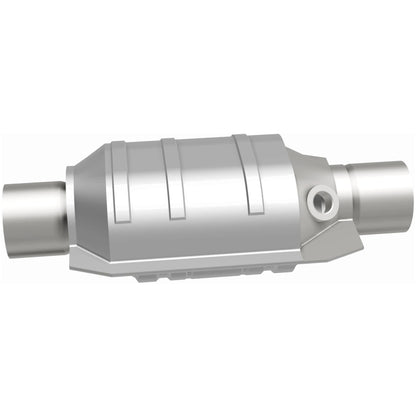 MagnaFlow Universal Catalytic Converter 2 W/Single O2 Boss