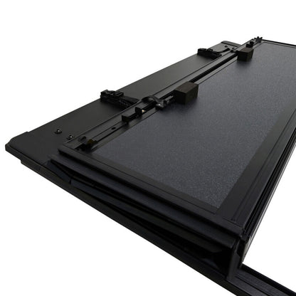 Westin 05-21 Nissan Frontier 5ft. Bed Hard Tri-Fold Tonneau Cover - Black