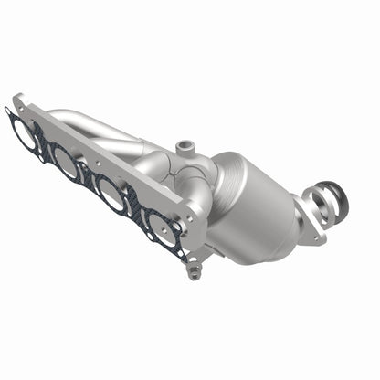 MagnaFlow 13-17 Nissan Sentra 1.8L Direct-Fit Catalytic Converter