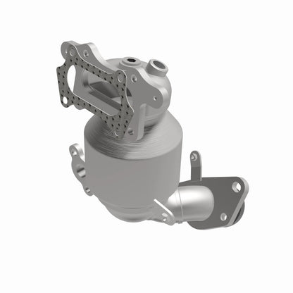 MagnaFlow 15-20 Honda Fit L4 1.5L OEM Grade Manifold Catalytic Converter Direct Fit