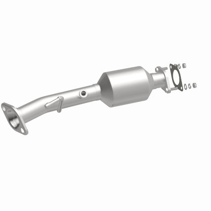 MagnaFlow California Direct Fit Catalytic Converter 13-15 Nissan NV200 2.0L