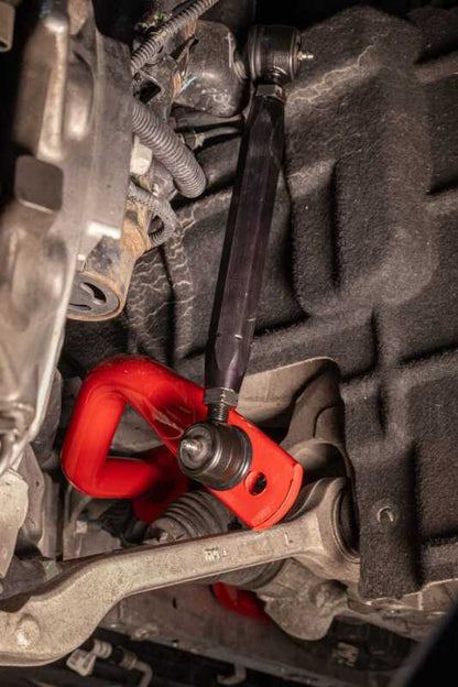 UMI Performance 16-24 Chevrolet Camaro Suspension Stabilizer Bar Link - Red