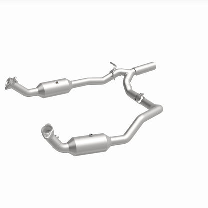MagnaFlow 17-18 Ford E-350 6.8L Direct Fit Converter