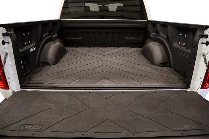 Dee Zee 04-14 Ford F150 Heavyweight Bed Mat - Custom Fit 5 1/2Ft Bed (X Pattern)
