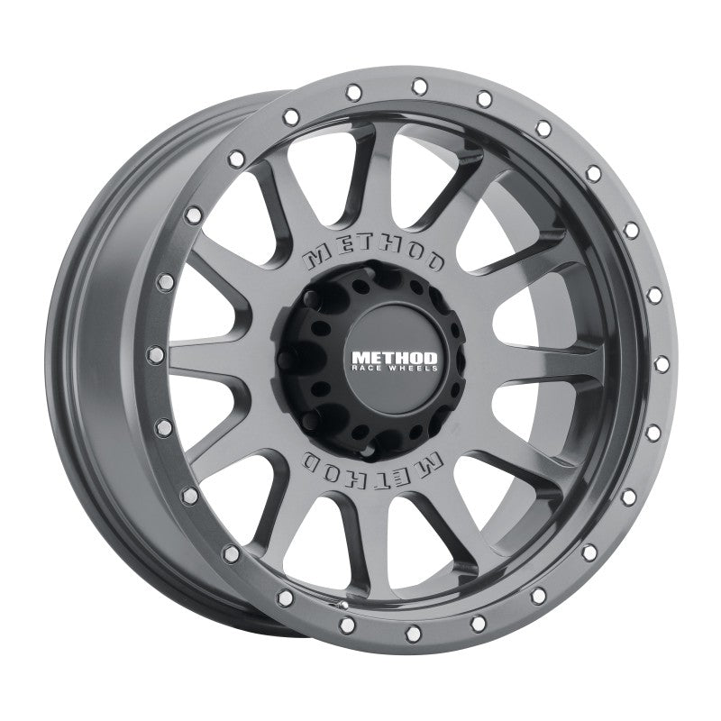 Method Wheels Method MR605 NV 20x10 -24mm Offset 8x6.5 121.3mm CB Gloss Titanium Wheel