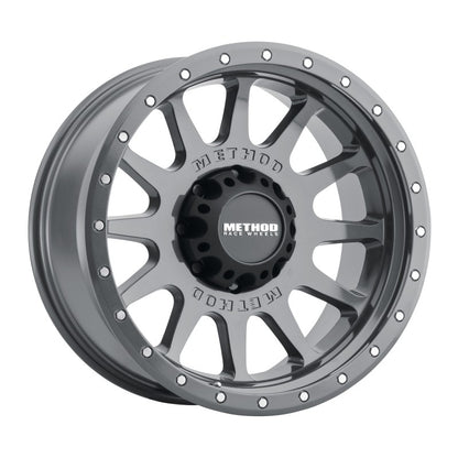 Method Wheels Method MR605 NV 20x10 -24mm Offset 8x6.5 121.3mm CB Gloss Titanium Wheel