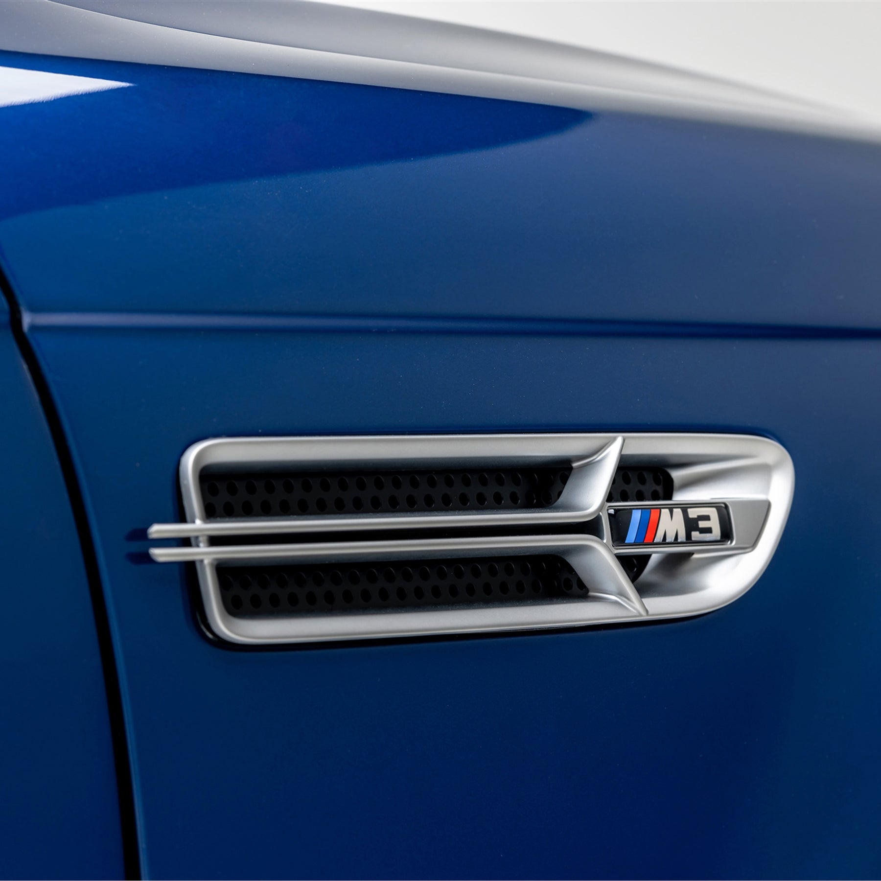 Vorsteiner BMV5695 V20 Aero Limited Side Grilles Nickel Plated