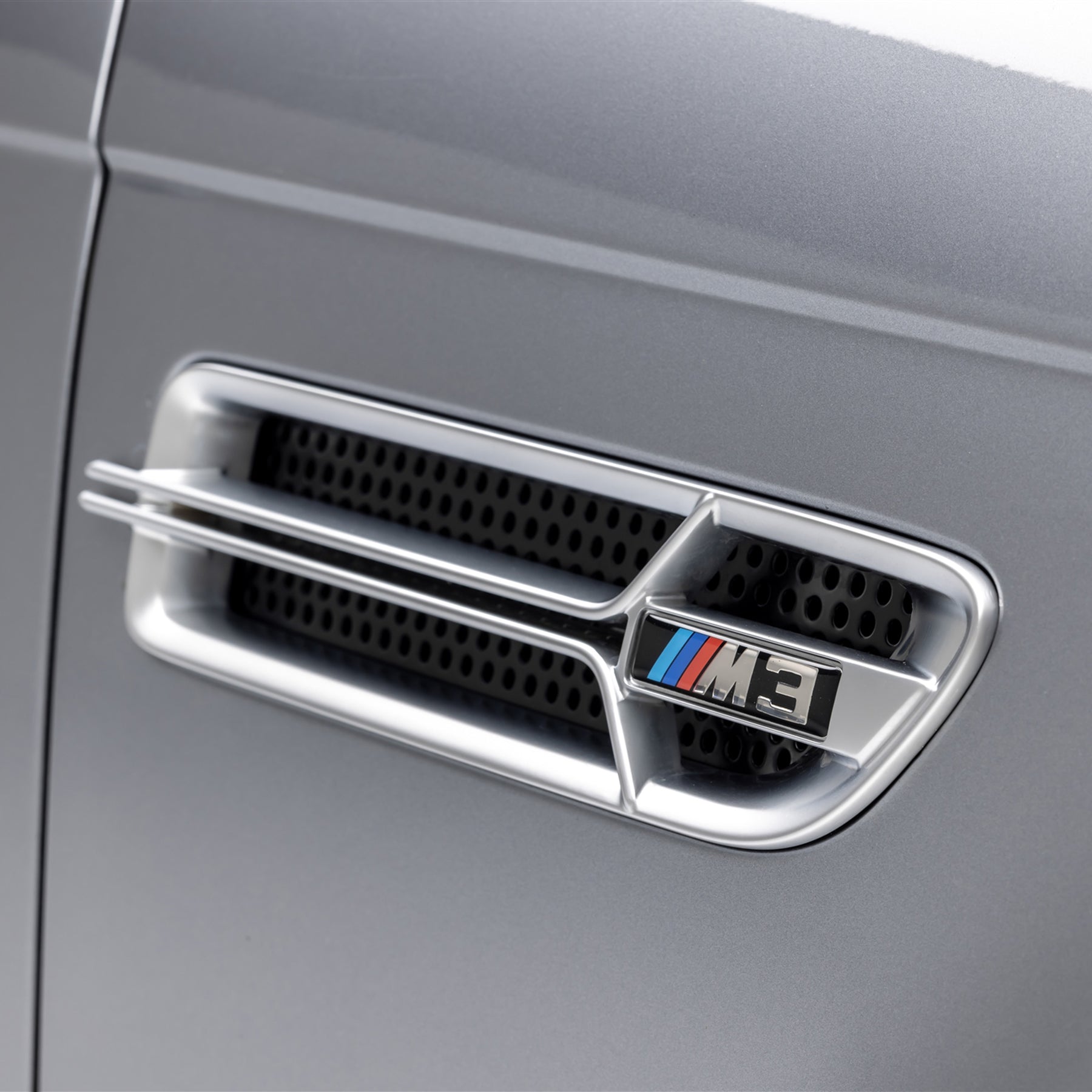 Vorsteiner BMV5695 V20 Aero Limited Side Grilles Nickel Plated