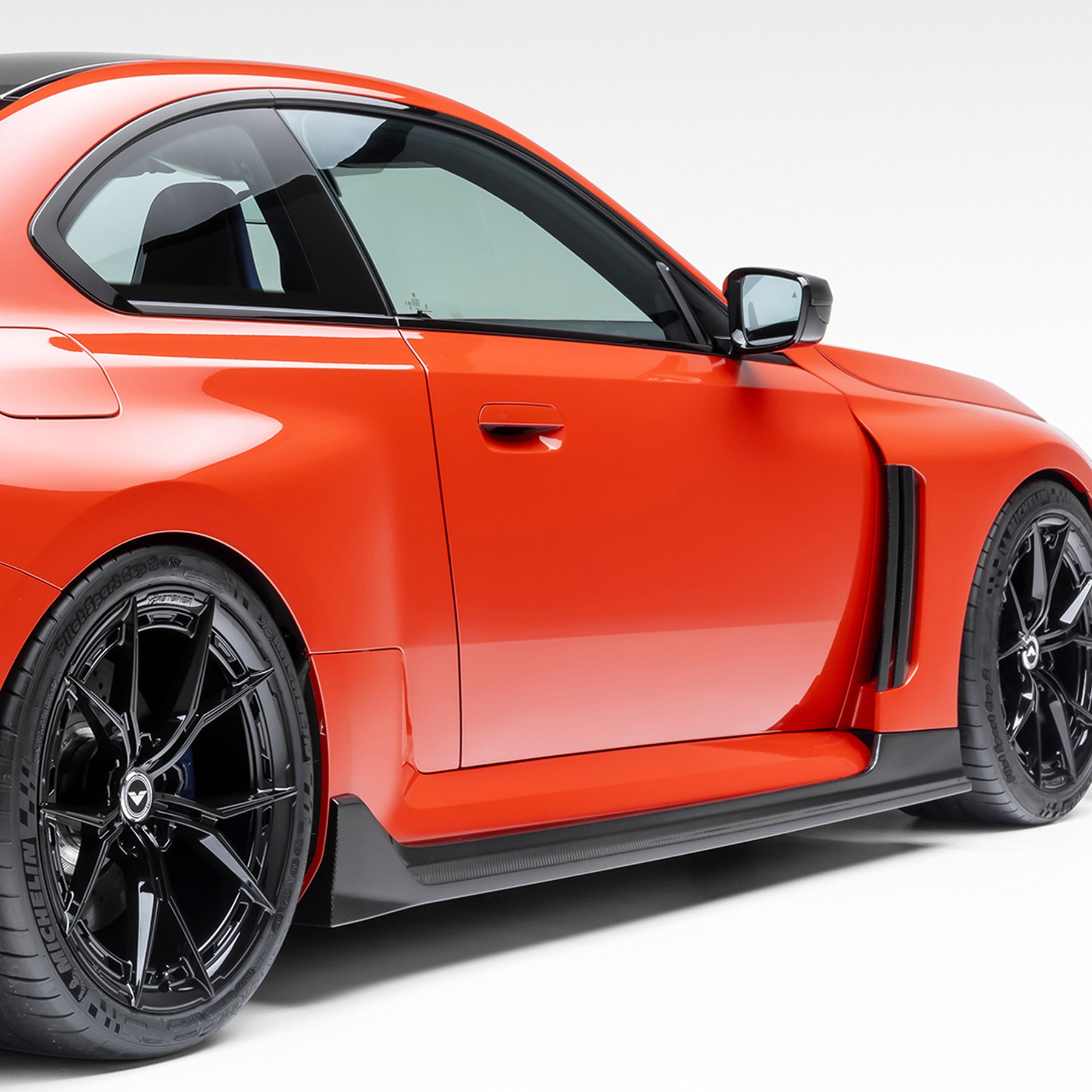Vorsteiner BMV3293 BMW G8X M2 VRS Aero Vented Fenders with Side Skirts Carbon fiber PP 2X2 Glossy