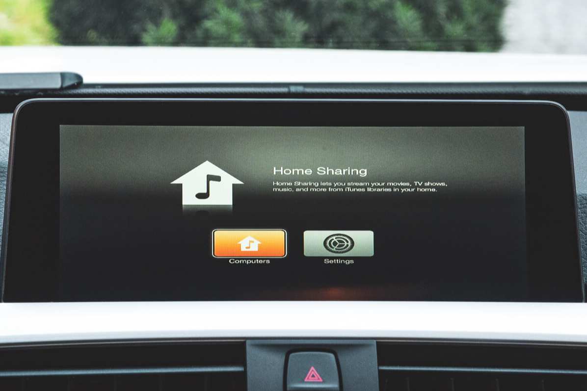 BimmerTech BMW F Chassis SmartView HD Apple TV4 (iPhone Screen Mirroring)