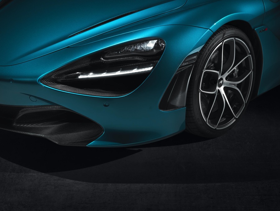 Genuine Mclaren 720S Carbon Fiber Front bumper LTR exits