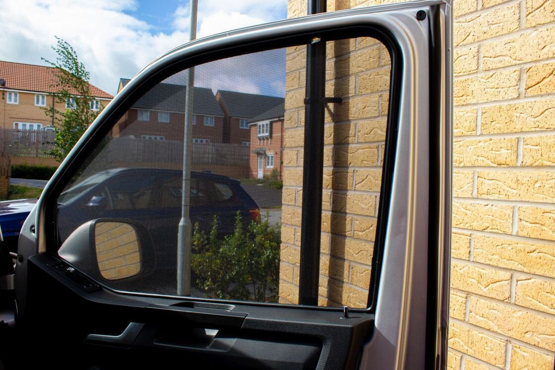 Heyner TROVWT6F Volkswagen Transporter T6 - Front Windows Shades Set Of 2Pcs.