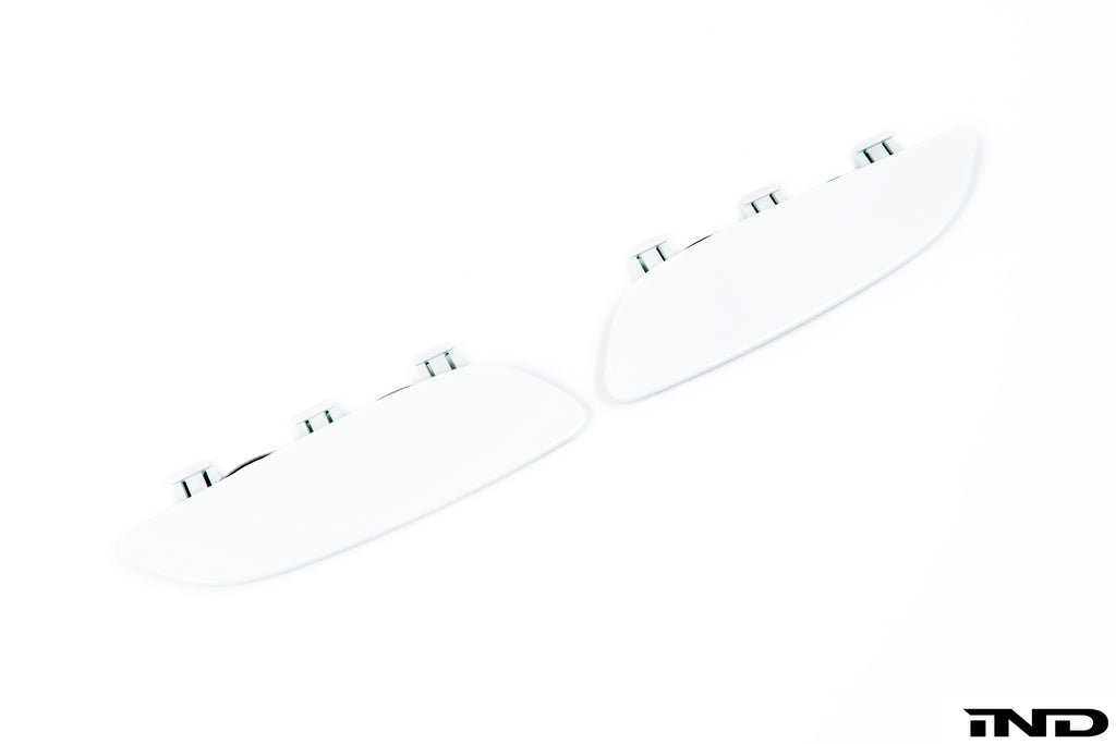 IND E9X M3 Painted Front Reflector Set