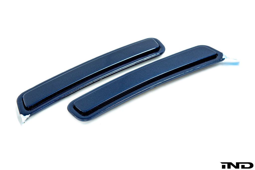 IND F9x X3M & X4M / G0x X3 & X4 Painted Front Reflector Set
