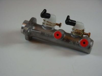 AISIN AISMG-008 Brake Master Cylinder