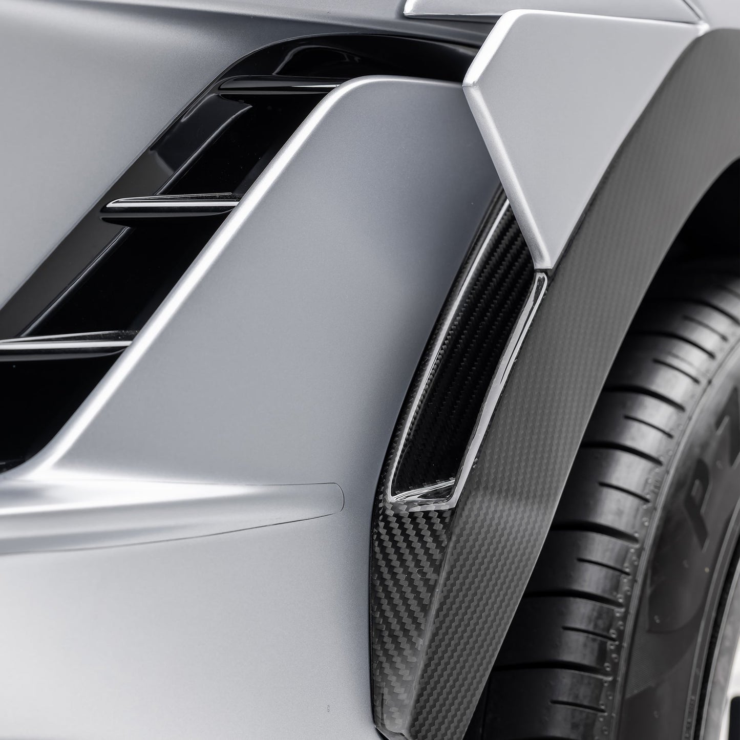 Vorsteiner 5090LOV Lamborghini Urus Performante Edizione Aero Fender Flares (Not Compatible if Canards 2027LOV are selected)