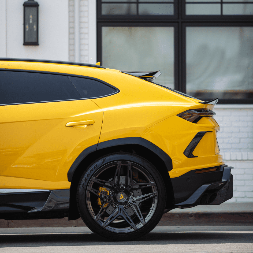 Vorsteiner 2080LOV Lamborghini URUS Rampante Edizione Aero Roof Spoiler