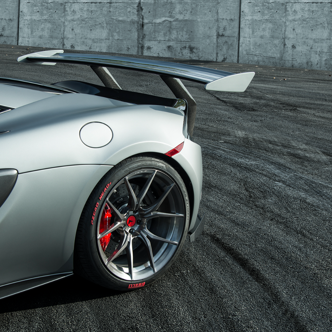 Vorsteiner MVR1370 Mclaren 570S VX Aero Wing Blade Carbon Fiber w/ Carbon Fiber Uprights