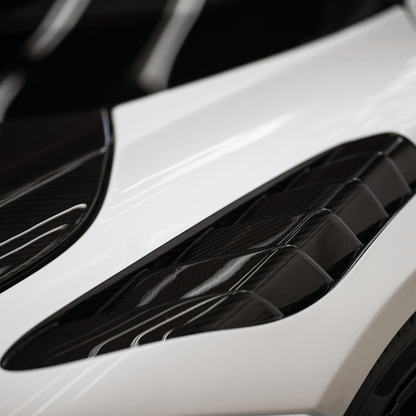 Vorsteiner MVS2091 McLaren 720S Spyder Silverstone Edition Aero Front Fenders w/ Integrated Vents.