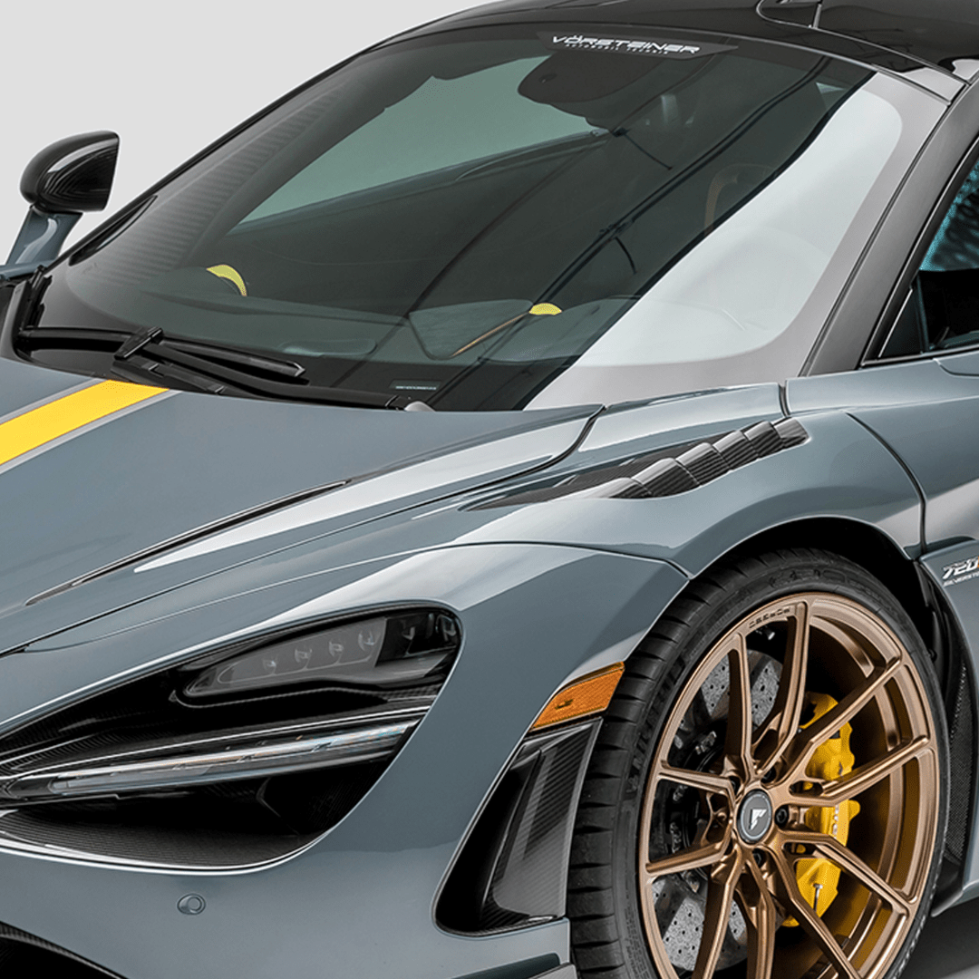 Vorsteiner MVS2090 McLaren 720S Coupe Silverstone Edition Aero Front Fenders w/ Integrated Vents.