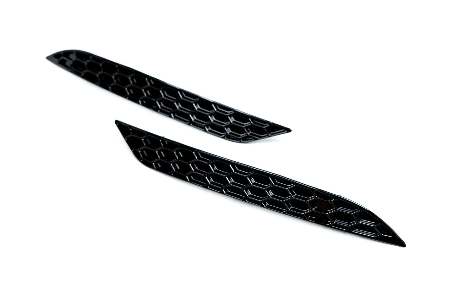 Acexxon R05-10-2 VW Gloss Black Rear Reflector Insert Set - Honeycomb