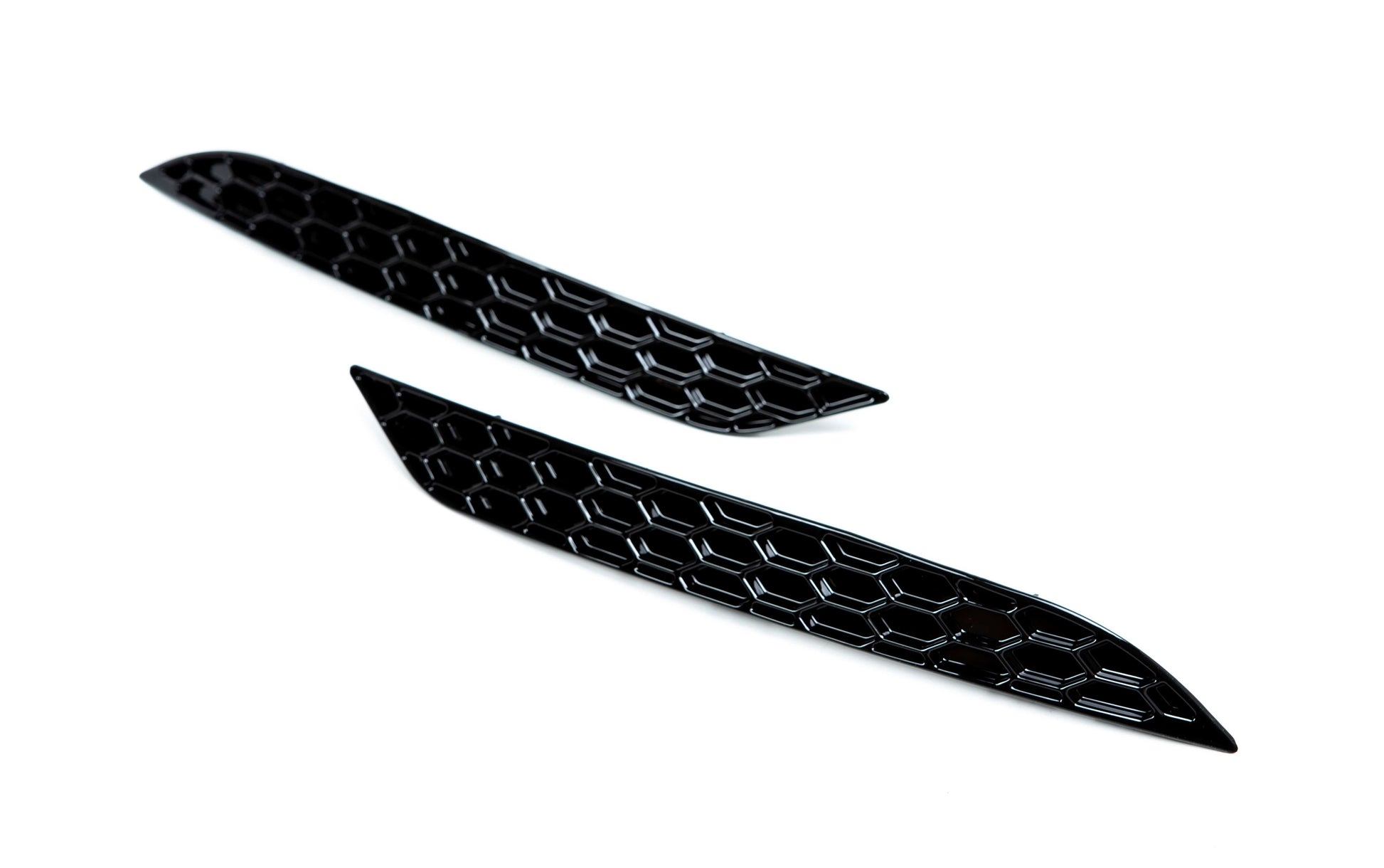 Acexxon R05-10-2 VW Gloss Black Rear Reflector Insert Set - Honeycomb
