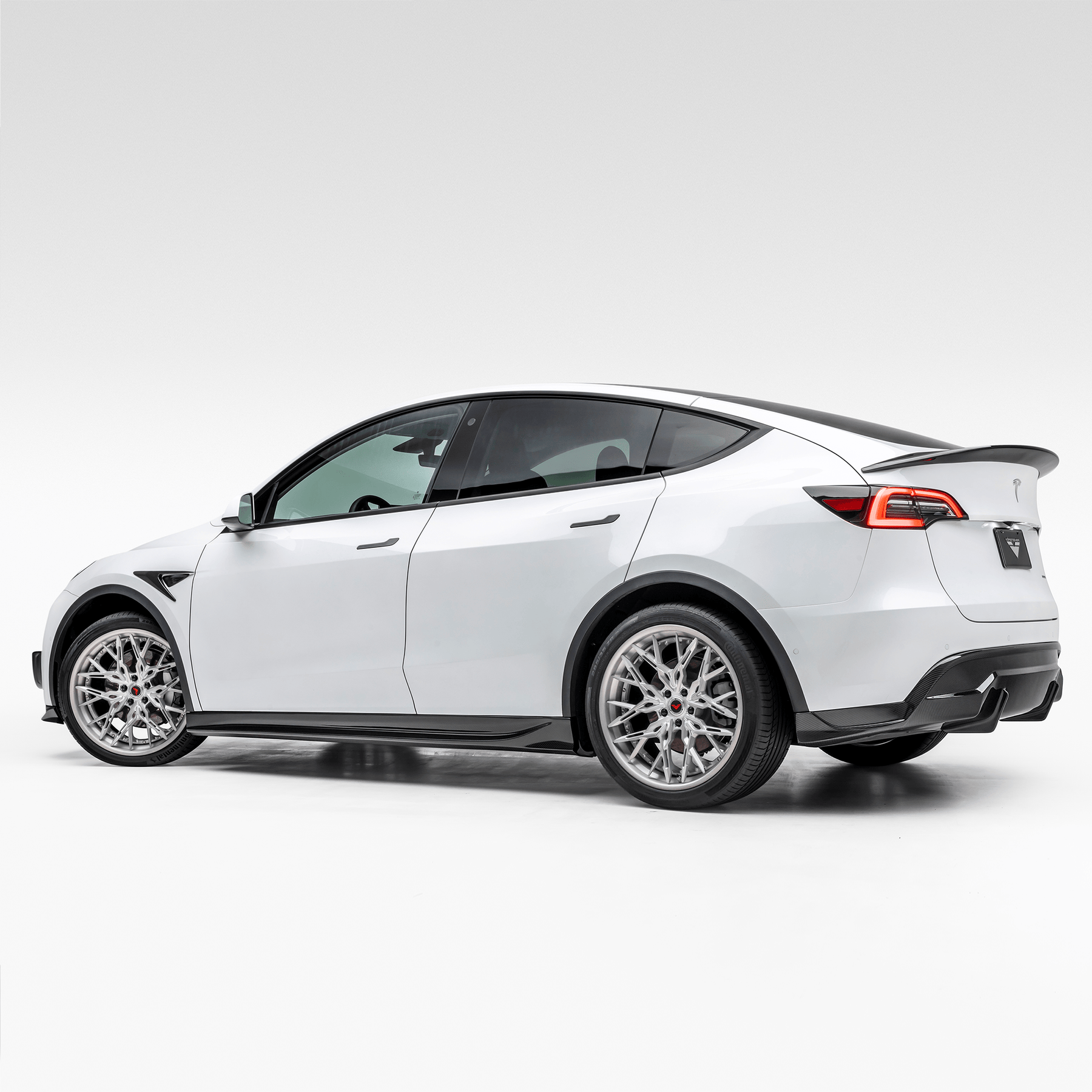 Vorsteiner TEV2030 Tesla Model Y Aero Side Skirts