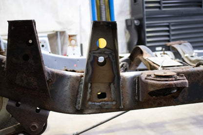 RustBuster Rust Buster 88-95 Toyota Pickups Middle Raised Bed Mounts- (Left)