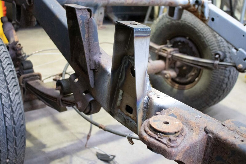 RustBuster Rust Buster 88-95 Toyota Pickups Middle Raised Bed Mounts- (Left)