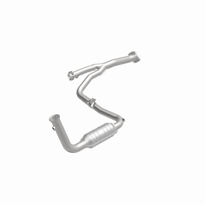 MagnaFlow Direct Fit Catalytic Converter 2004 Liberty D/S frt OEM