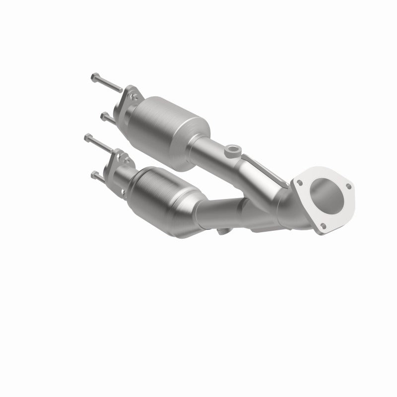 MagnaFlow Direct Fit Catalytic Converter 00-01 Cherokee Front 4.0L