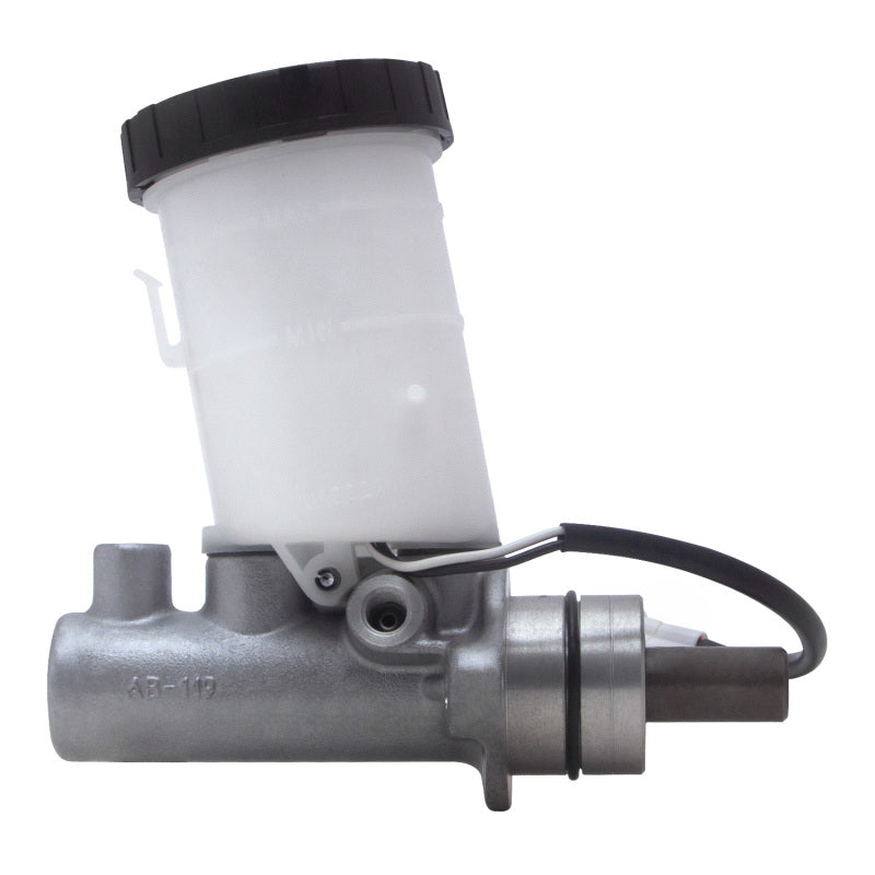 DFC 99-04 Chevrolet Tracker Brake Master Cylinder