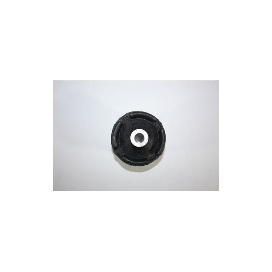 Automega 110189010 Axle Bush For Opel Vectra