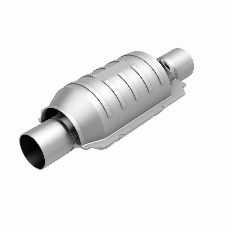 MagnaFlow Universal Catalytic Converter 2.00 with 1-O2 Rear CA