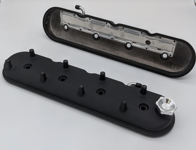 Granatelli Motor Sports Granatelli 96-22 GM LS Standard Height Valve Cover w/Angled Coil Mount - Blk Wrinkle (Pair)