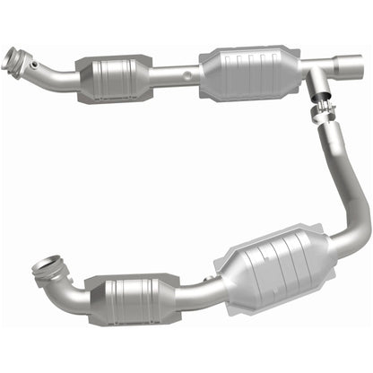 MagnaFlow Direct Fit Catalytic Converter 06 Ford E350 Van 5.4L