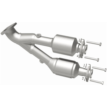 MagnaFlow Direct Fit Catalytic Converter 00-01 Cherokee Front 4.0L