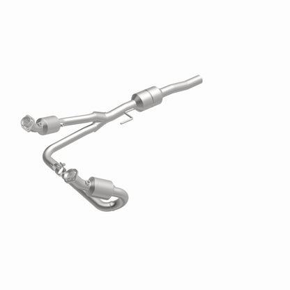 MagnaFlow Direct Fit Catalytic Converter 02-03 Dodge Durango 5.9L