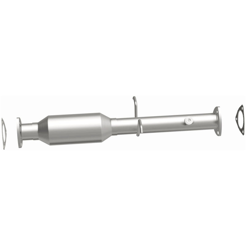 MagnaFlow Direct Fit Catalytic Converter 96-00 GM S-10/Sonoma/Homb