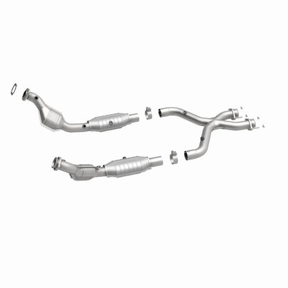 MagnaFlow Direct Fit Catalytic Converter 99-01 Ford Mustang 4.6L