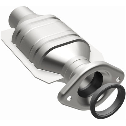 MagnaFlow Direct Fit Catalytic Converter 01-03 Highlander underbody